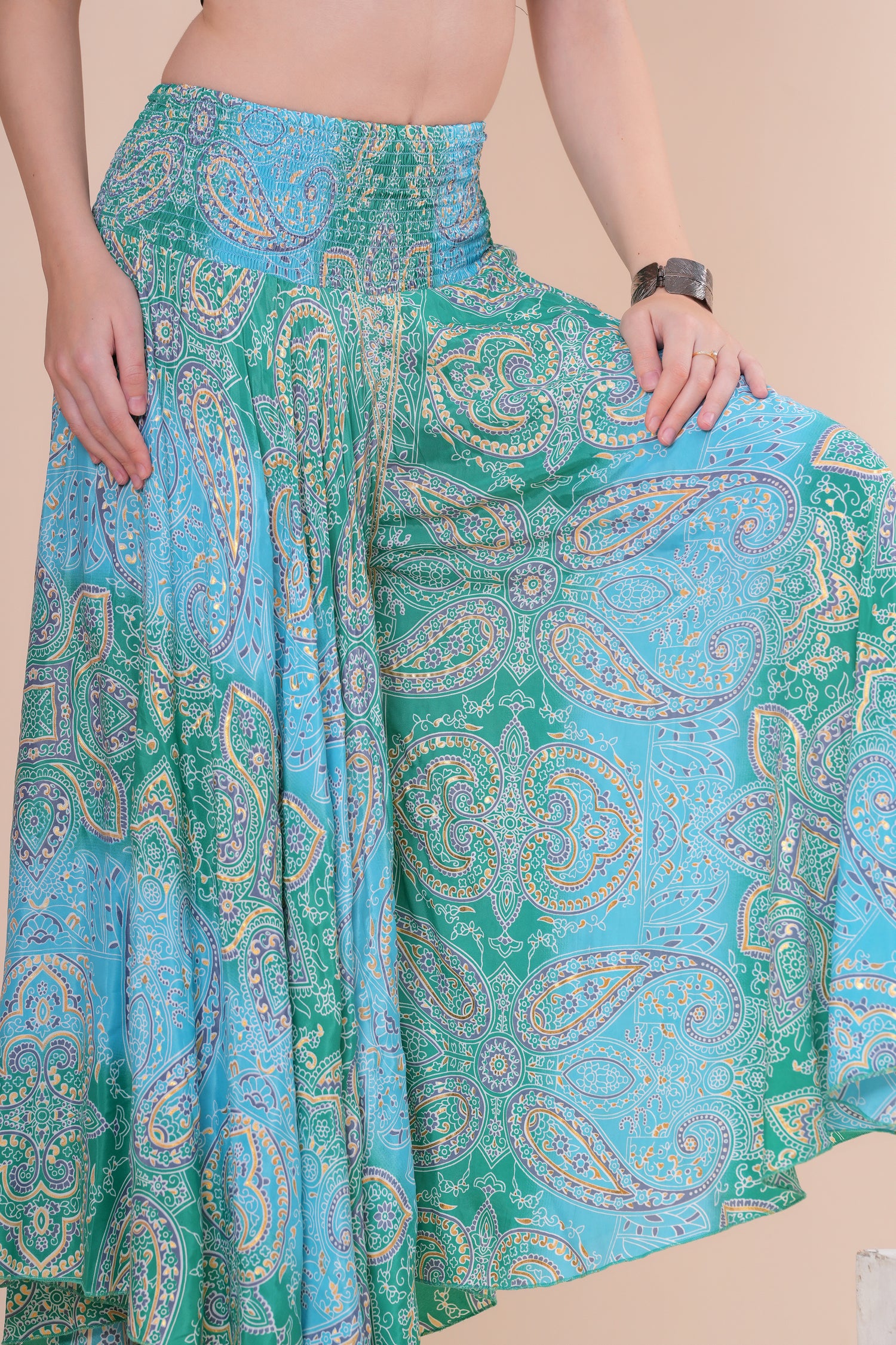 Falda + Crop Top Básico