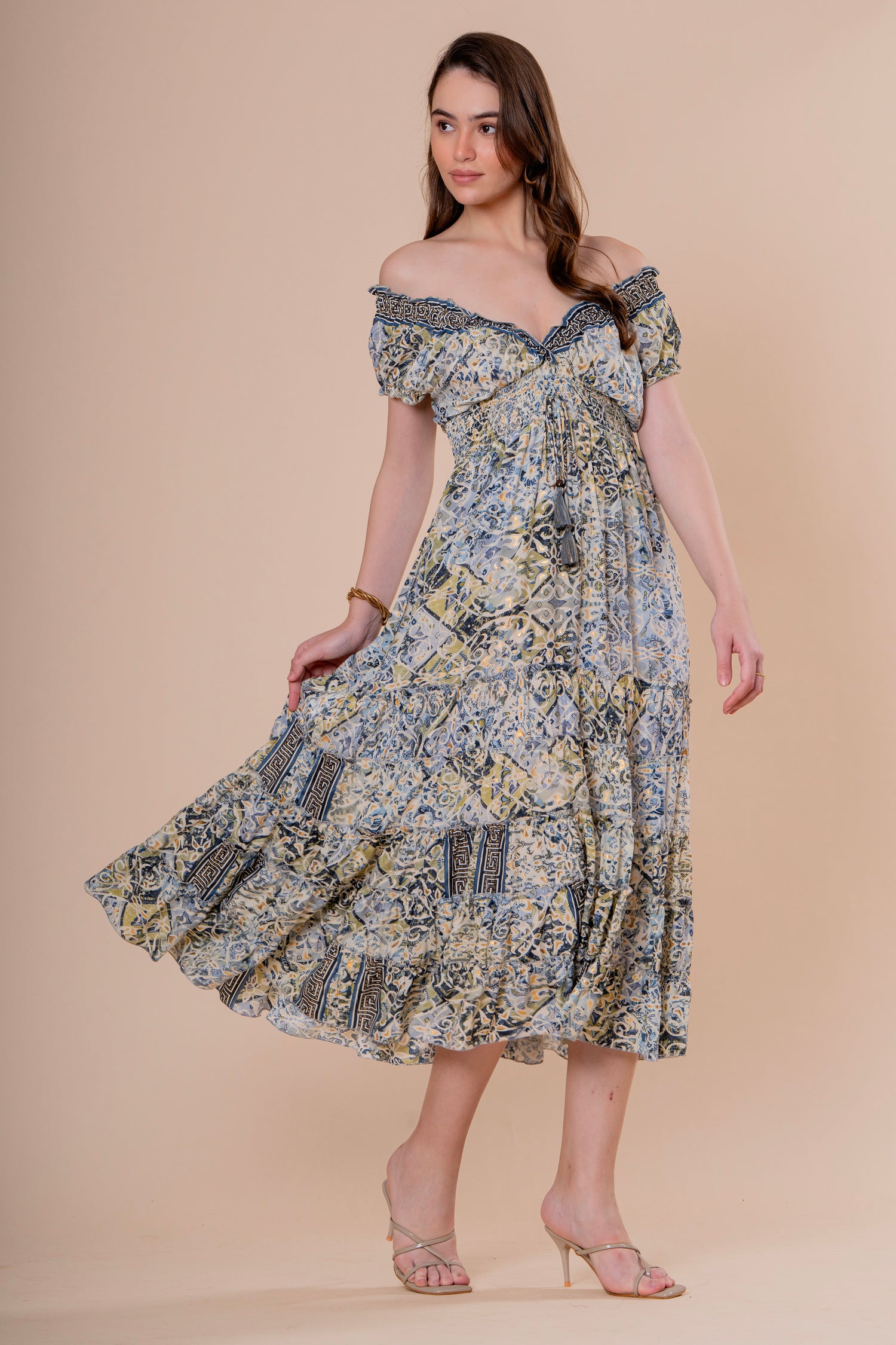 Vestido Midi Hombros Descubiertos Estampado Azulejo