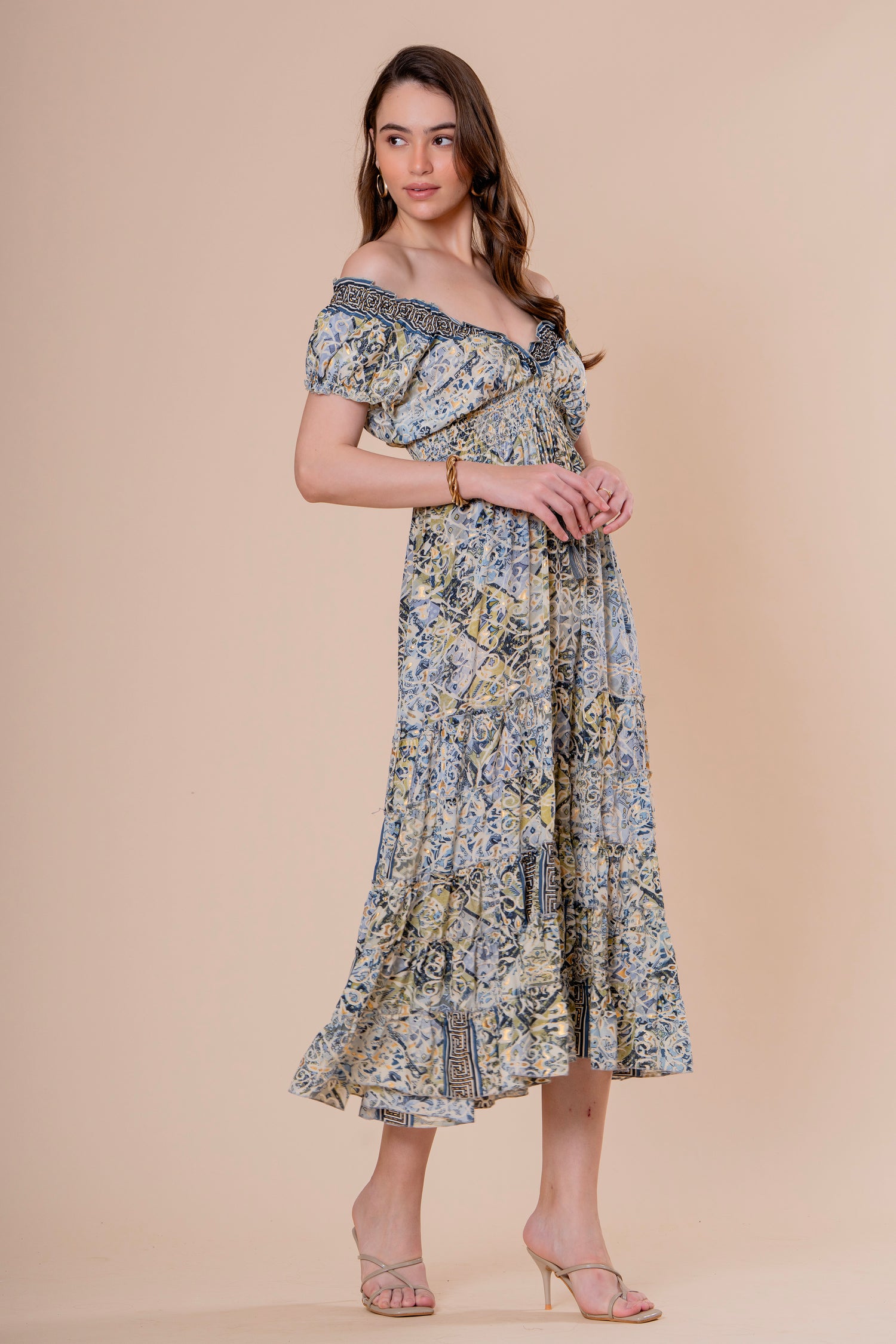 Vestido Midi Hombros Descubiertos Estampado Azulejo