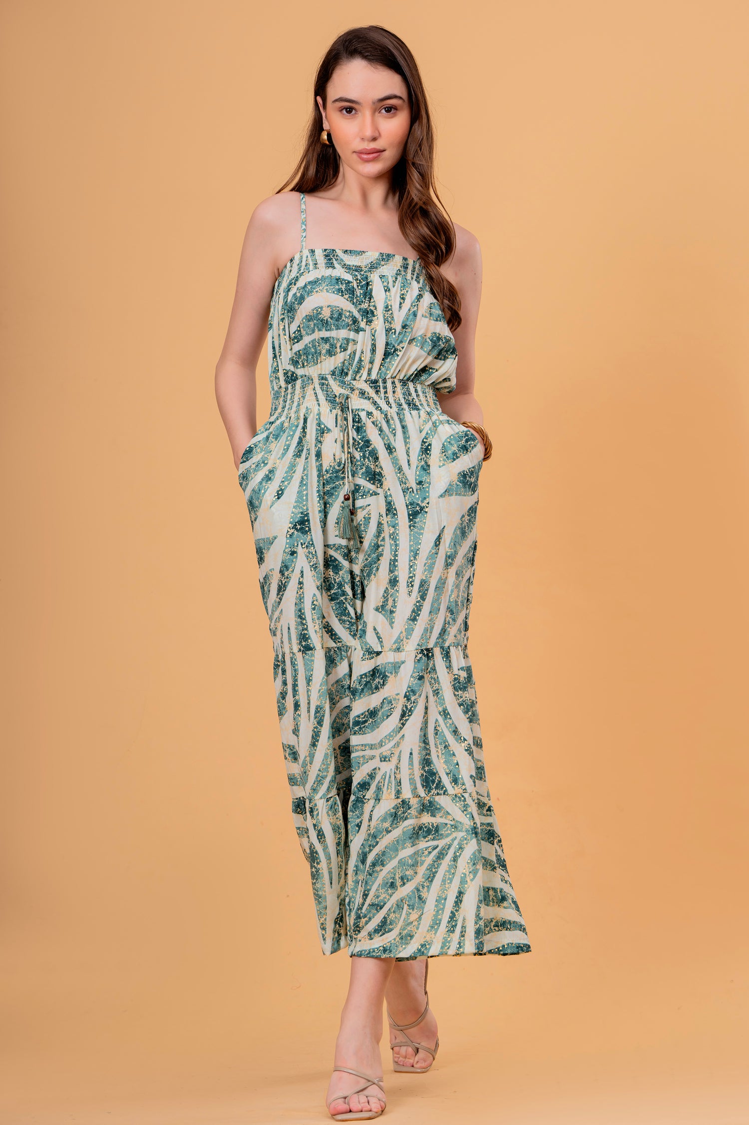 Enterizo Largo Fruncido con Estampado Botánico y Pernera Ancha