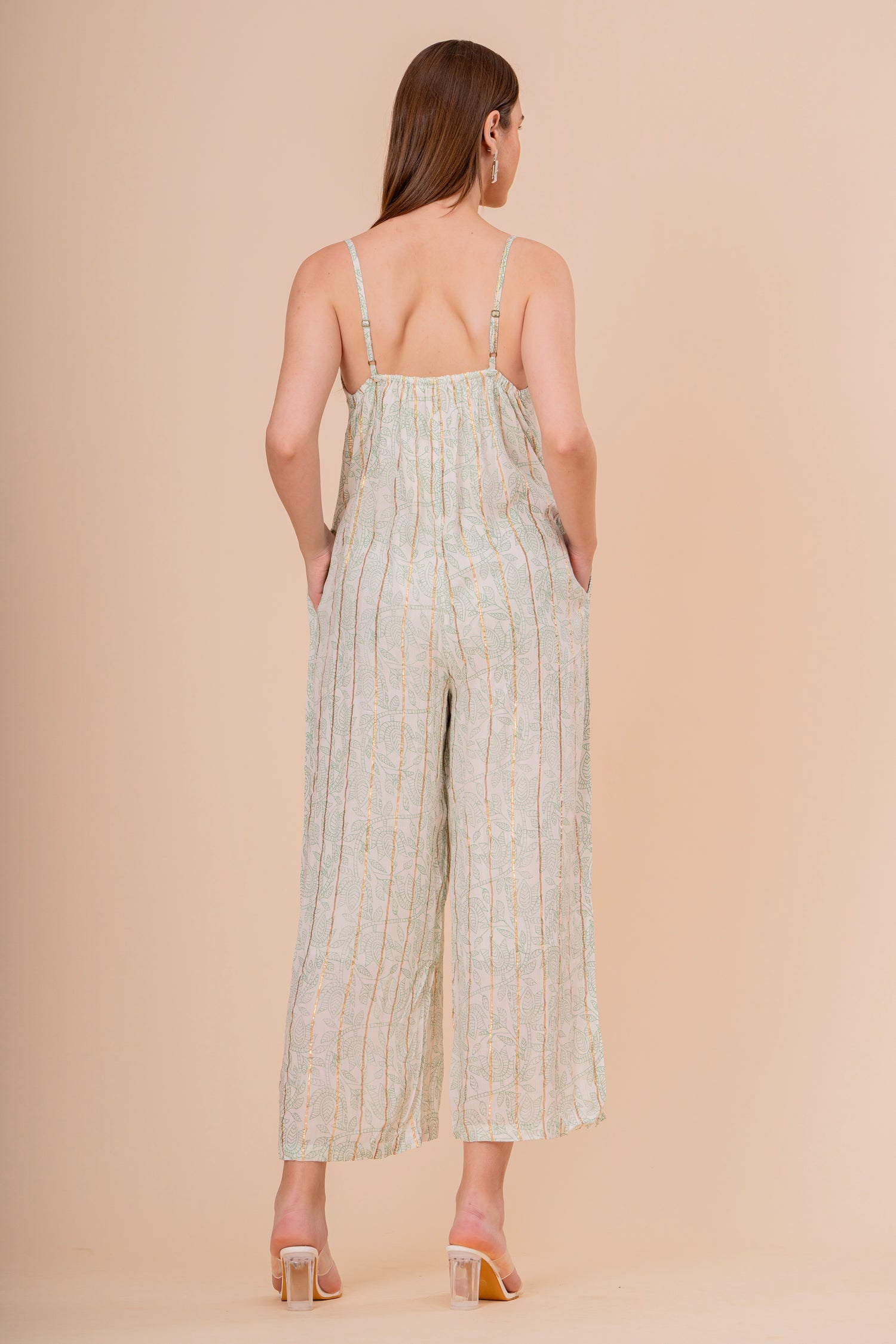 Mono Jumpsuit Tirantes Blanco con Bordado Verde Neón