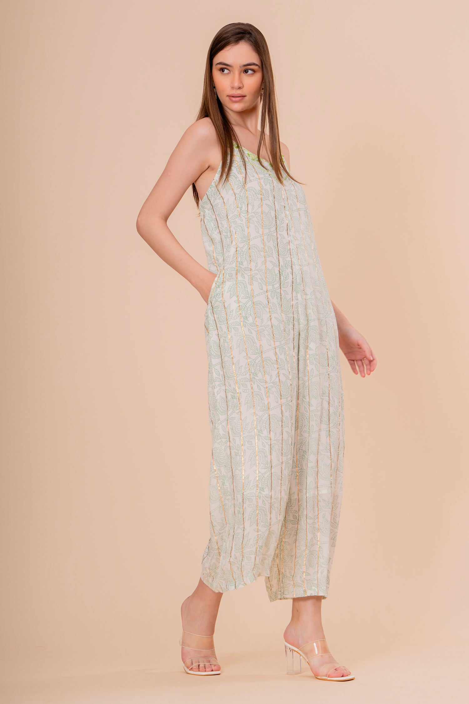 Mono Jumpsuit Tirantes Blanco con Bordado Verde Neón