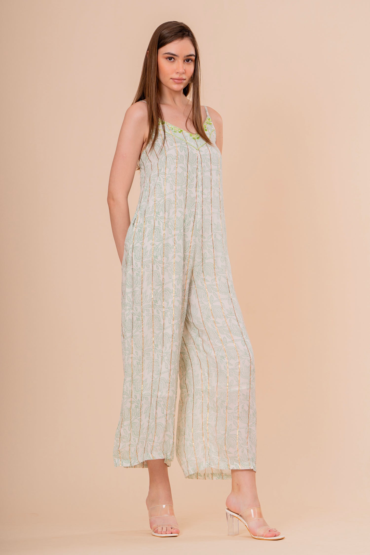 Mono Jumpsuit Tirantes Blanco con Bordado Verde Neón
