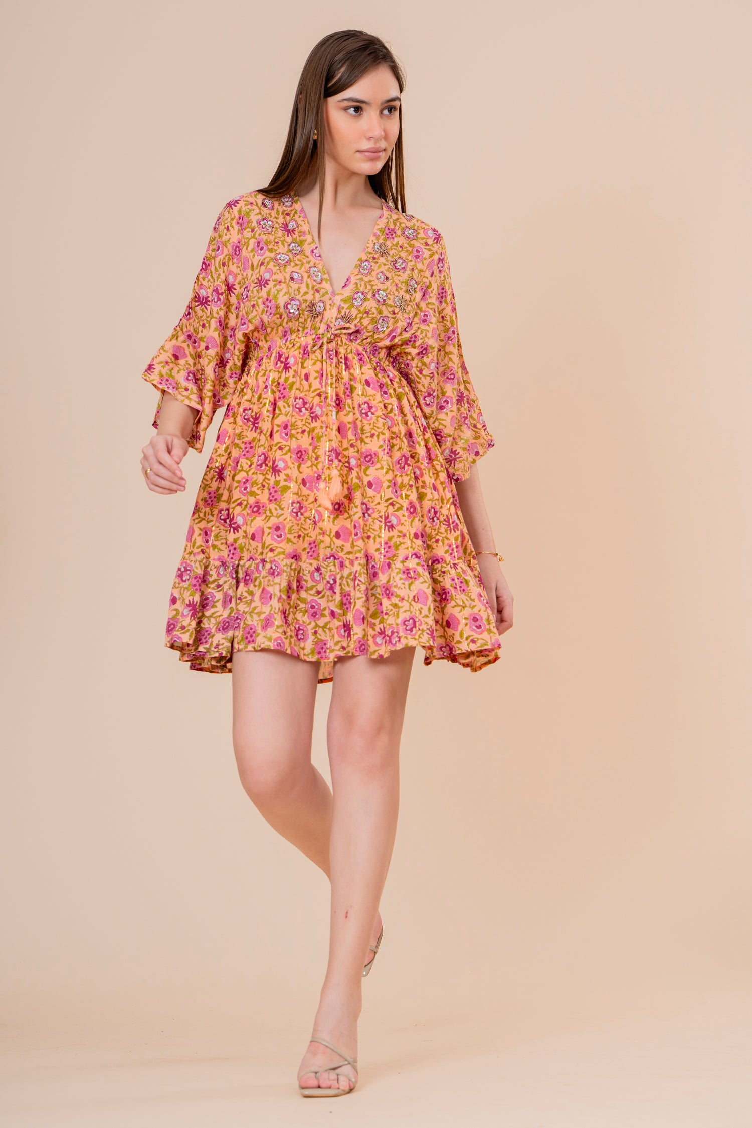 Minivestido Halter Estampado Botánico Verde Oliva