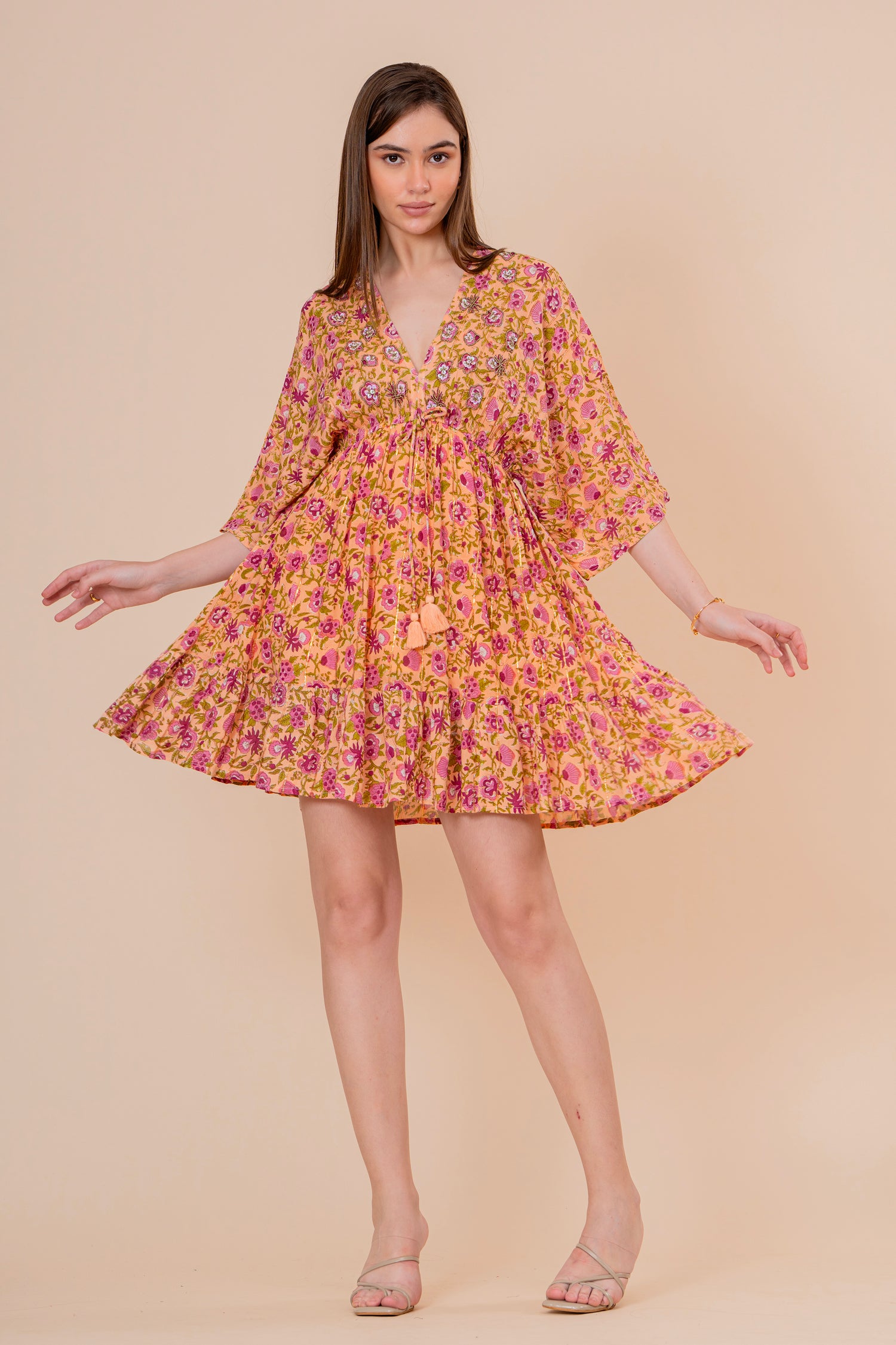 Minivestido Halter Estampado Botánico Verde Oliva