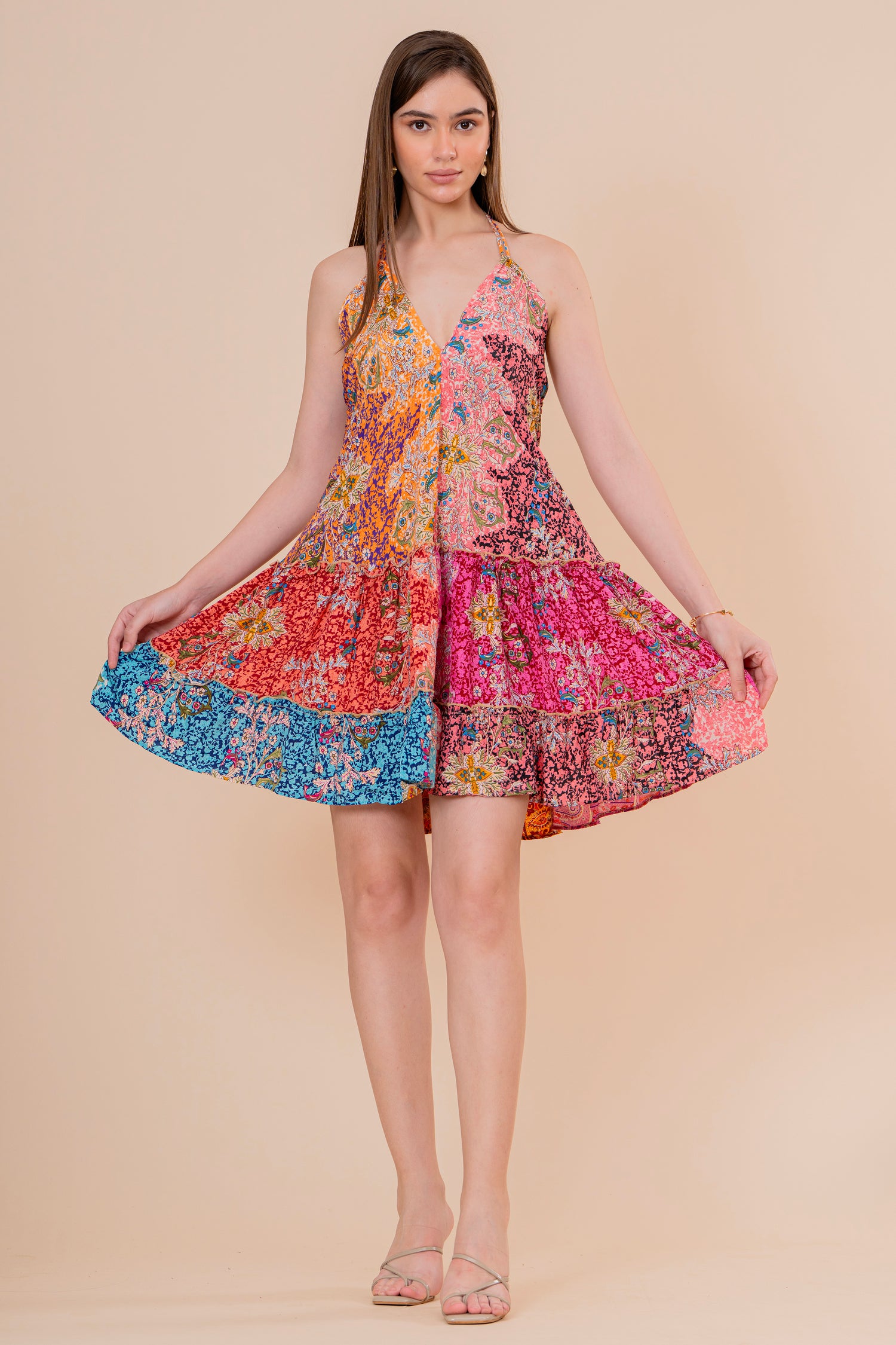 Minivestido Halter Estampado Patchwork Multicolor