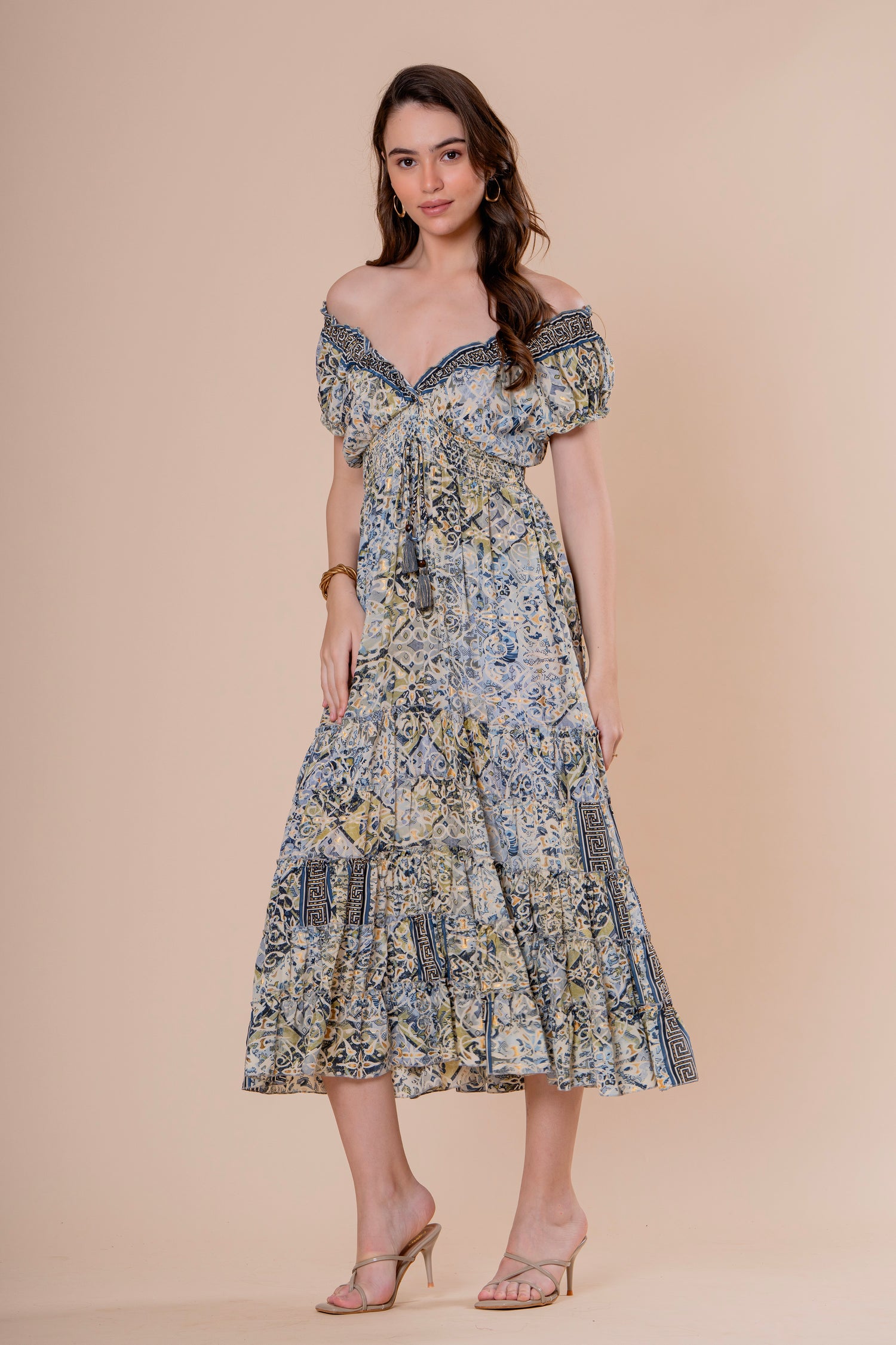 Vestido Midi Hombros Descubiertos Estampado Azulejo