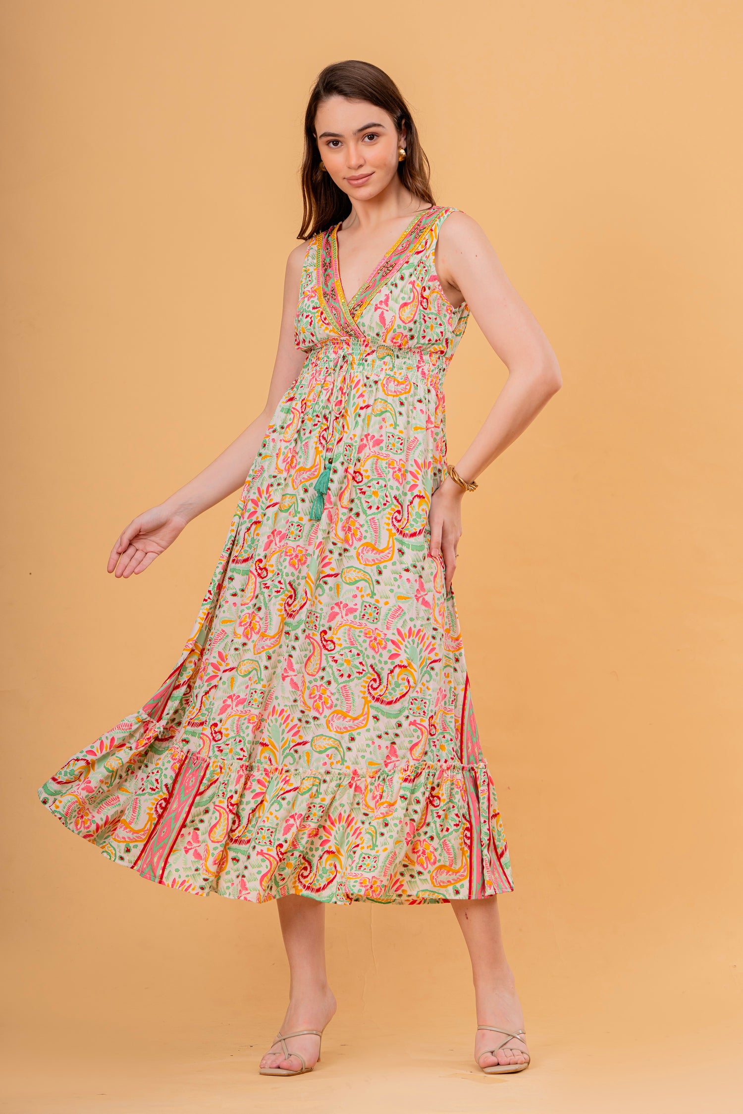 Vestido Midi Sin Mangas Estampado Cachemira con Borla