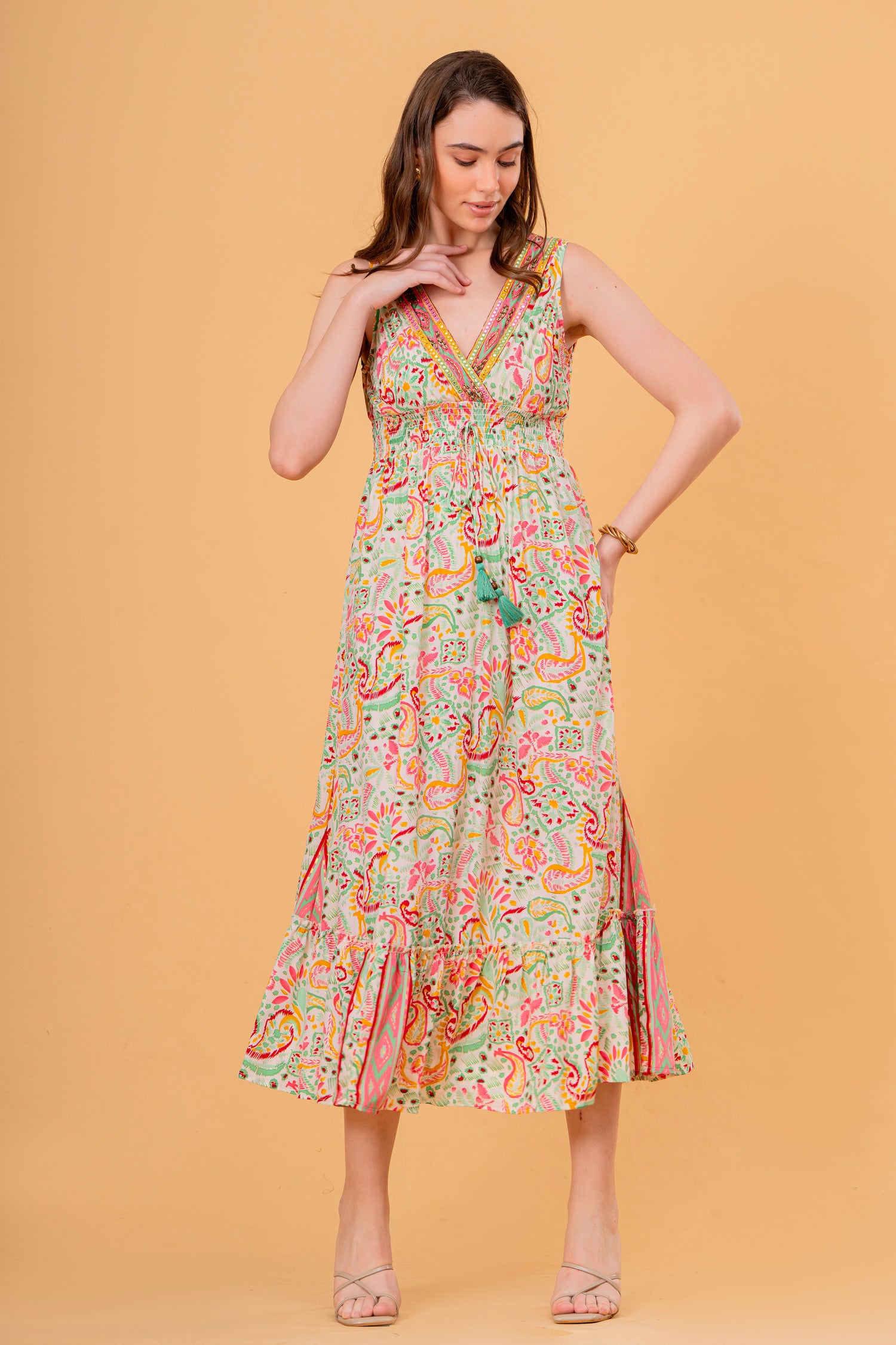 Vestido Midi Sin Mangas Estampado Cachemira con Borla