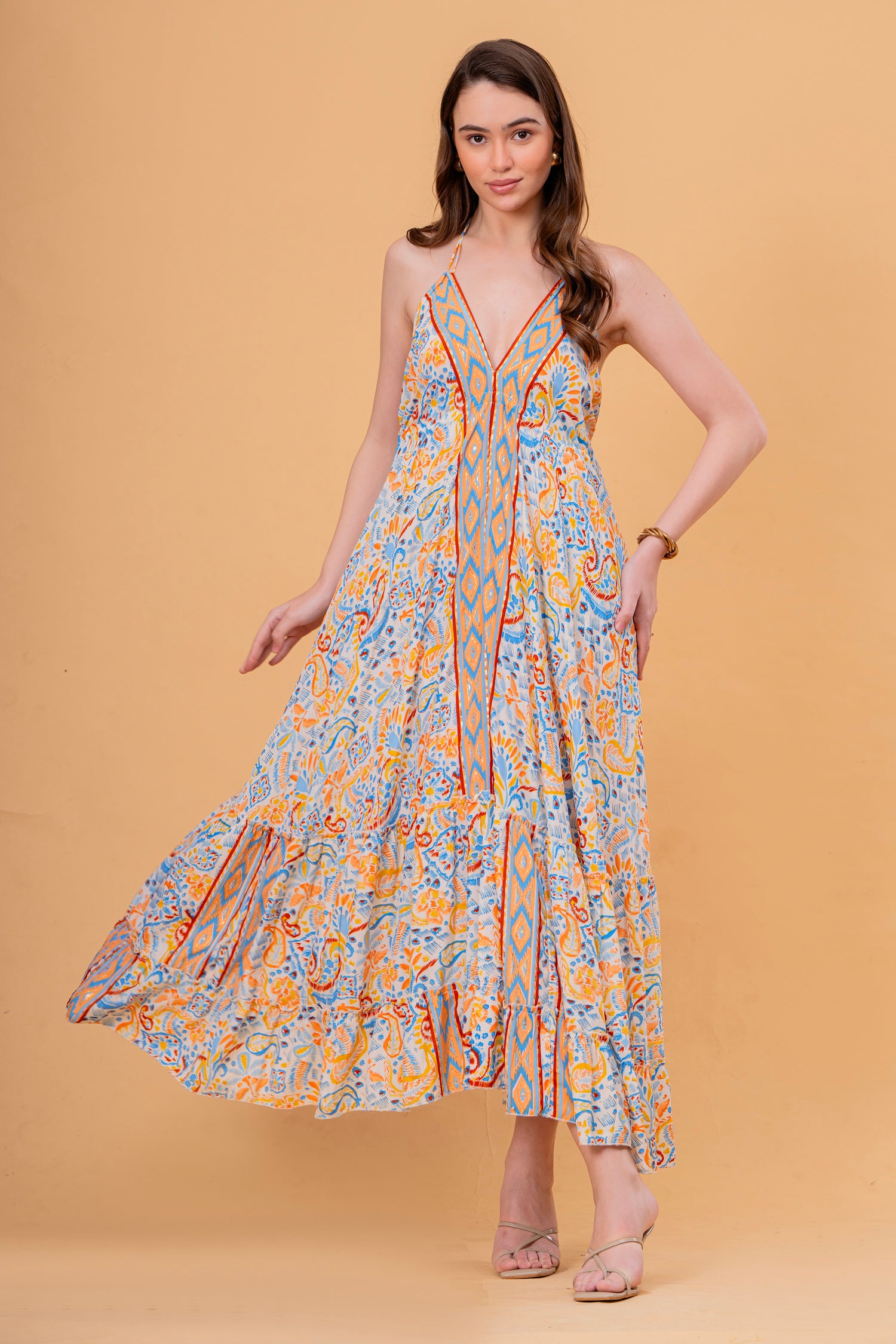 Vestido Maxi de Tirantes con Estampado Étnico y Volante