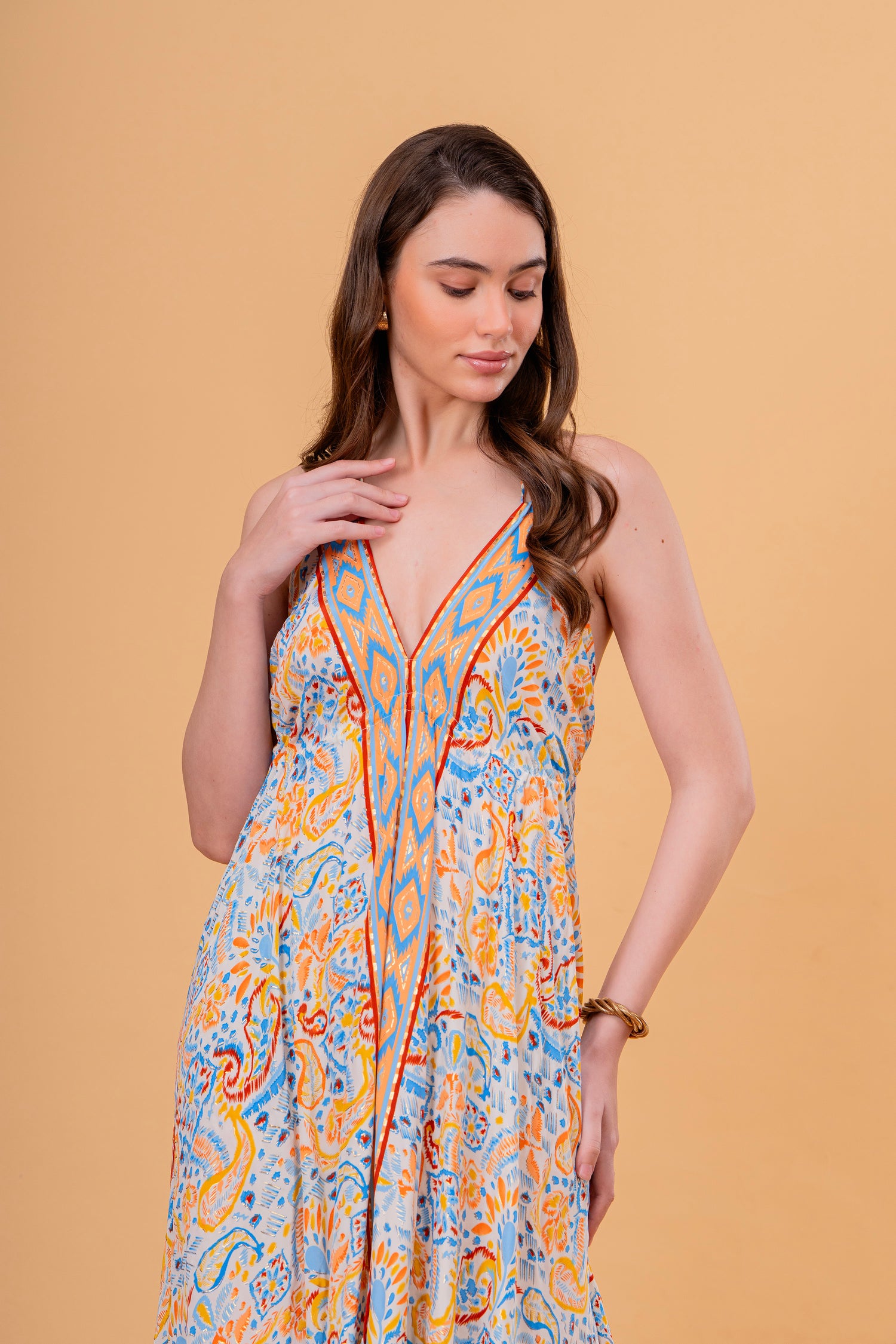 Vestido Maxi de Tirantes con Estampado Étnico y Volante