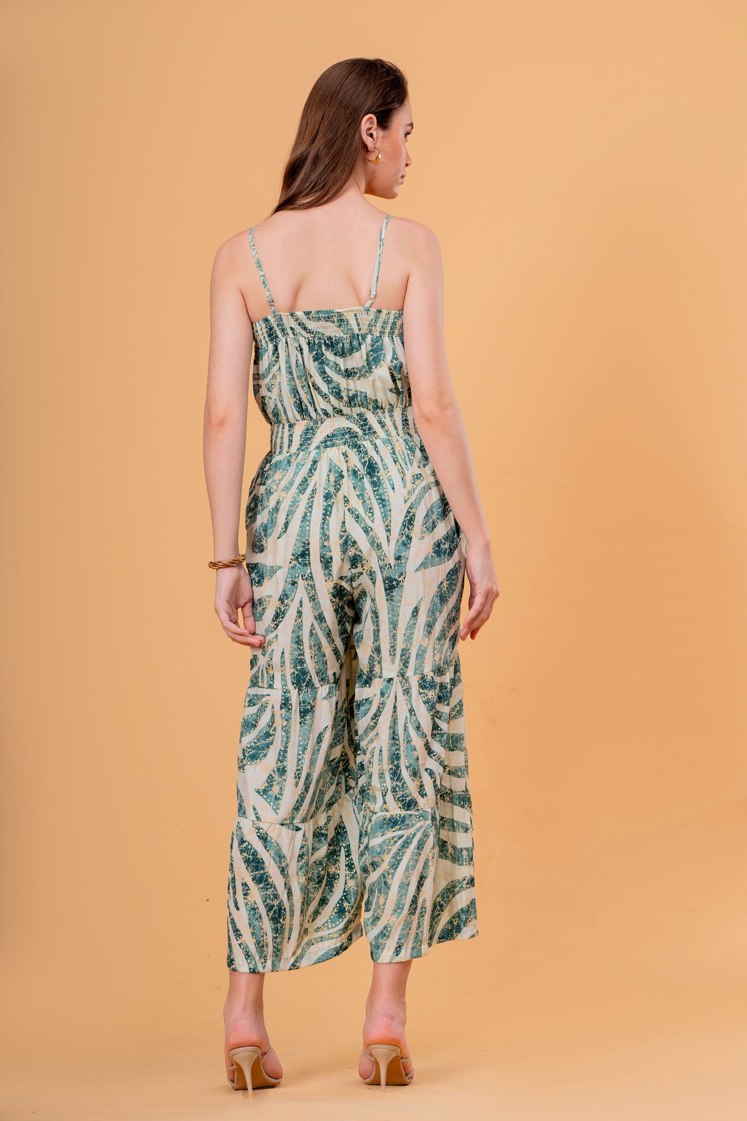 Enterizo Largo Fruncido con Estampado Botánico y Pernera Ancha