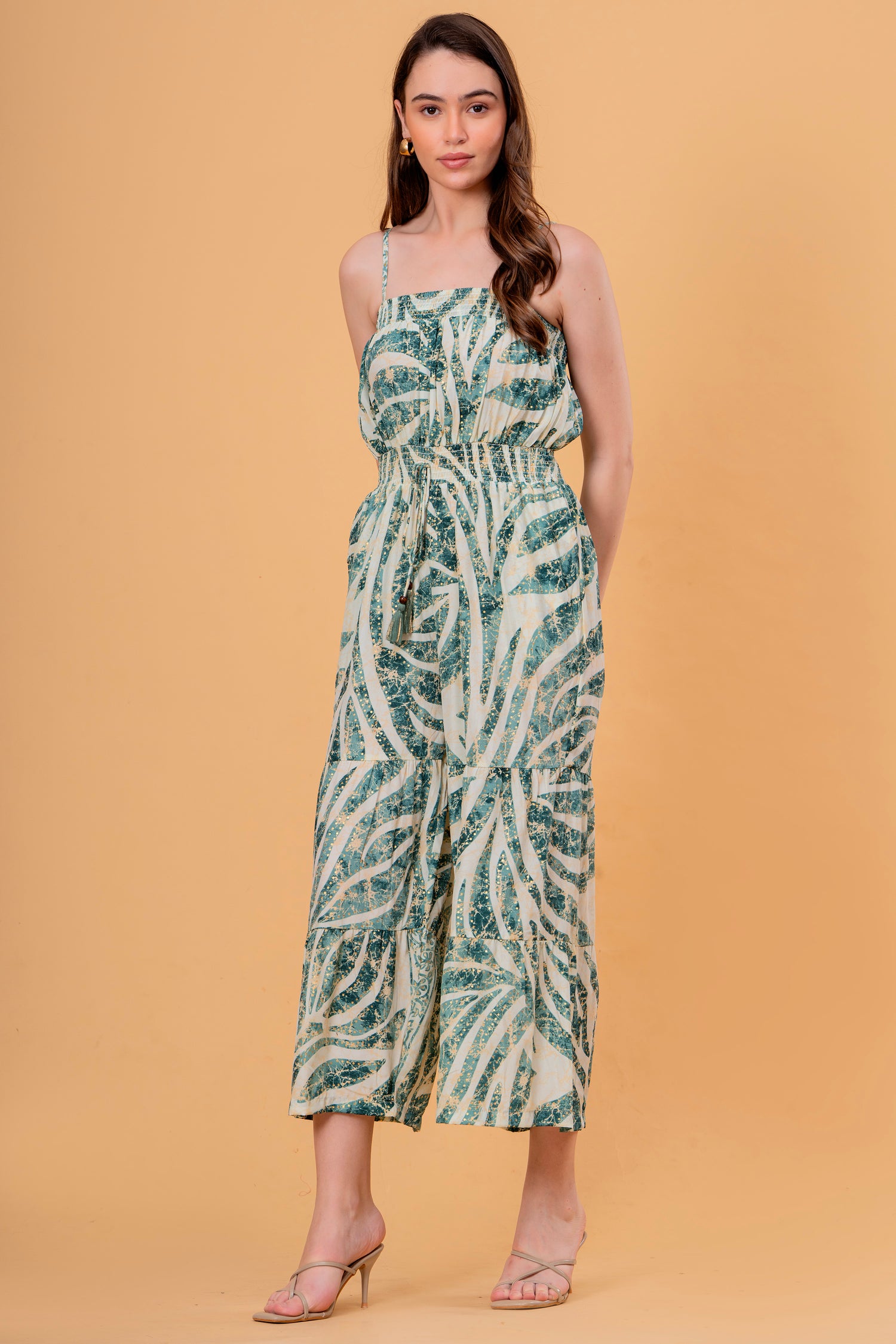 Enterizo Largo Fruncido con Estampado Botánico y Pernera Ancha