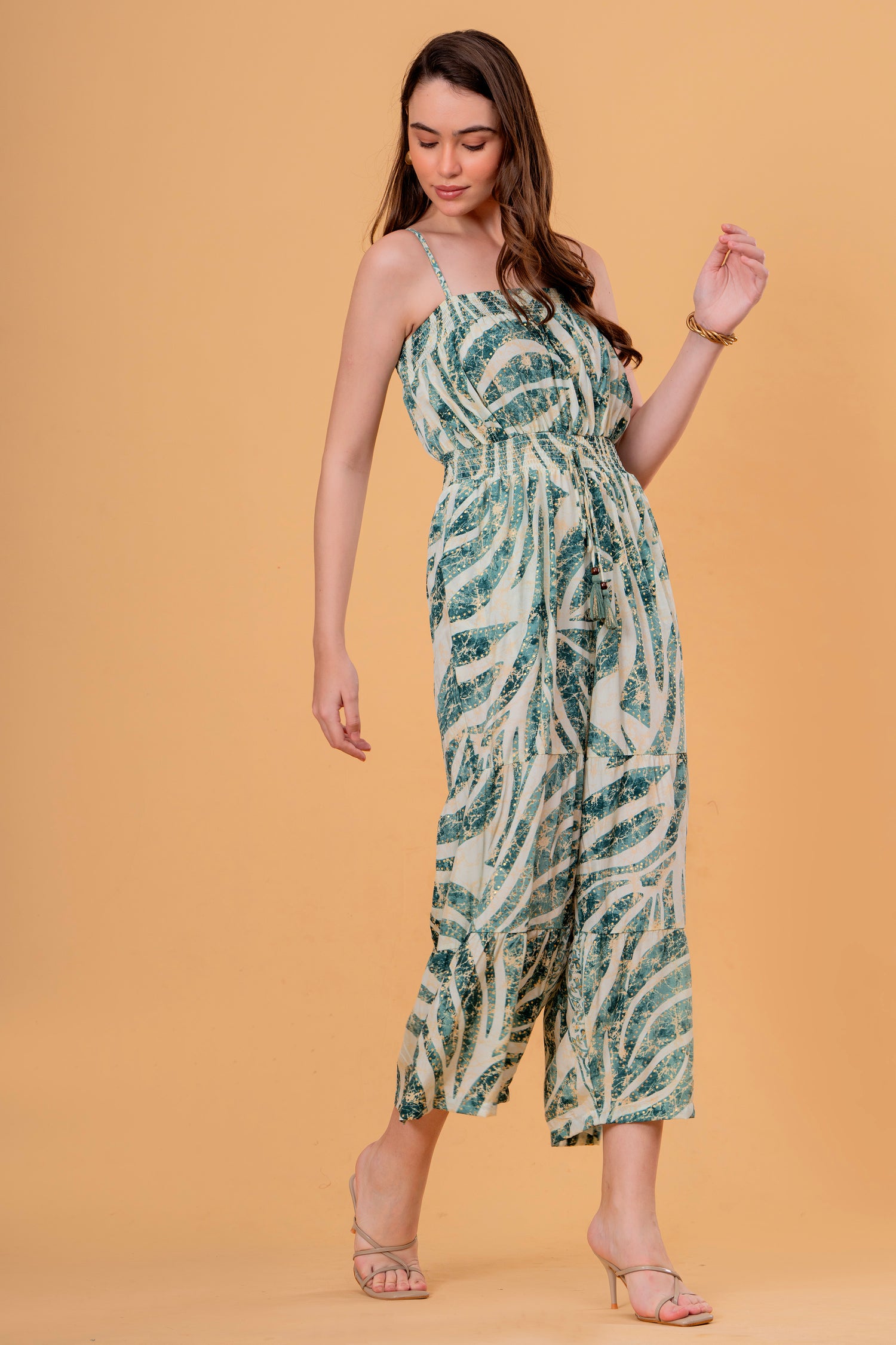 Enterizo Largo Fruncido con Estampado Botánico y Pernera Ancha