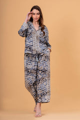 Conjunto de Dos Piezas con Mangas Largas