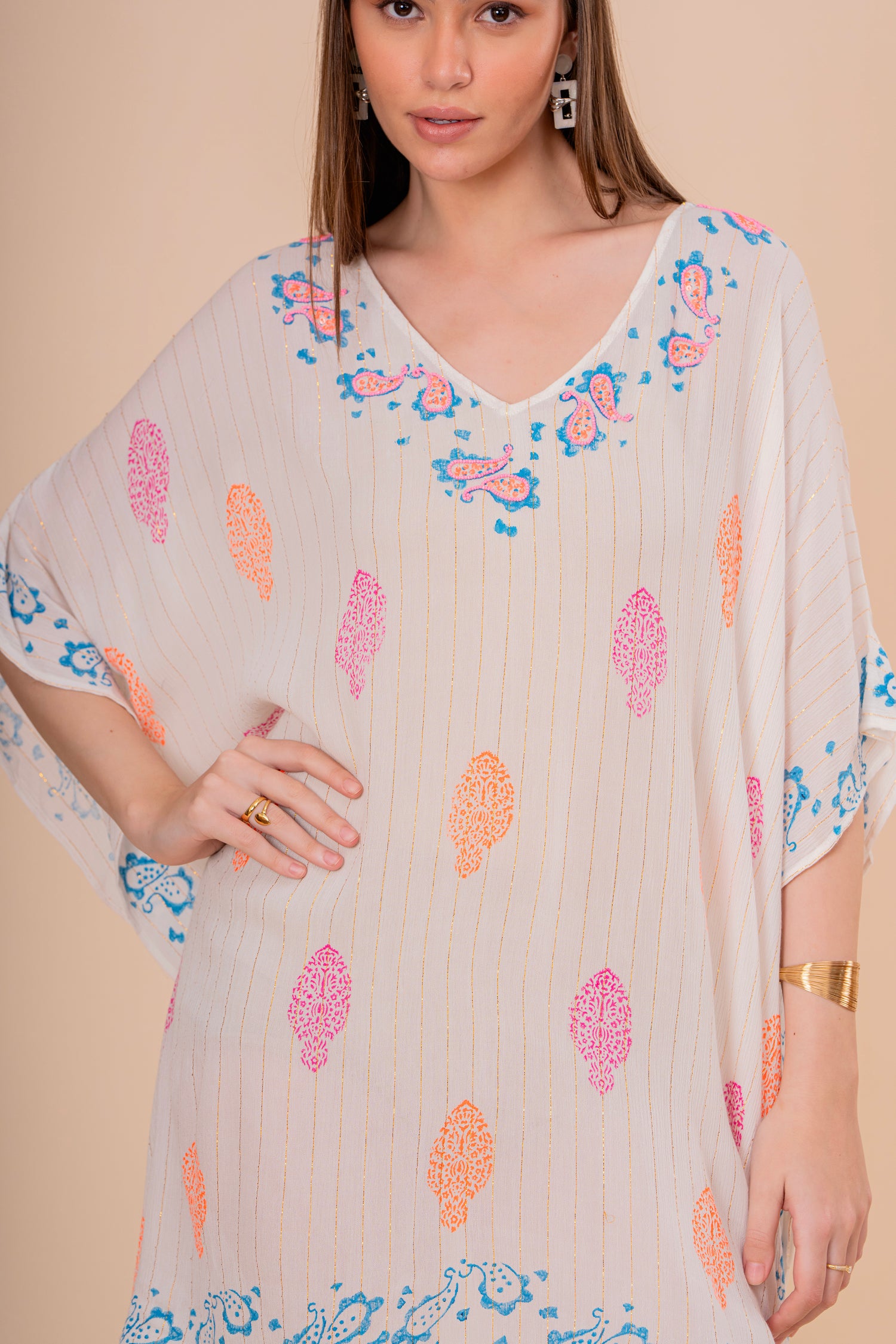 Vestido Maxi Strapless Fruncido Estampado Hoja Palma Azul