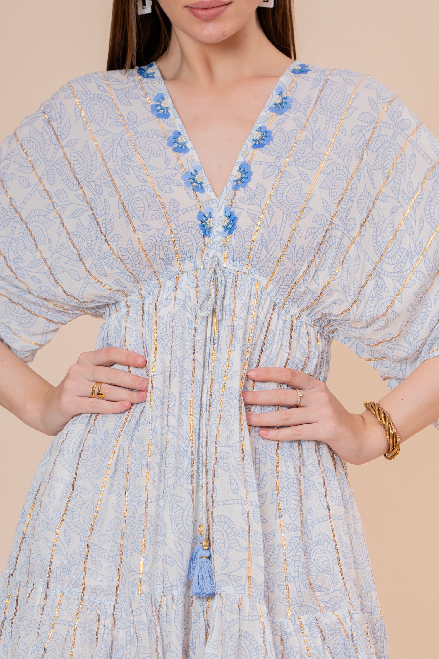 Minivestido Túnica Liso Fucsia con Bordado y Lazo