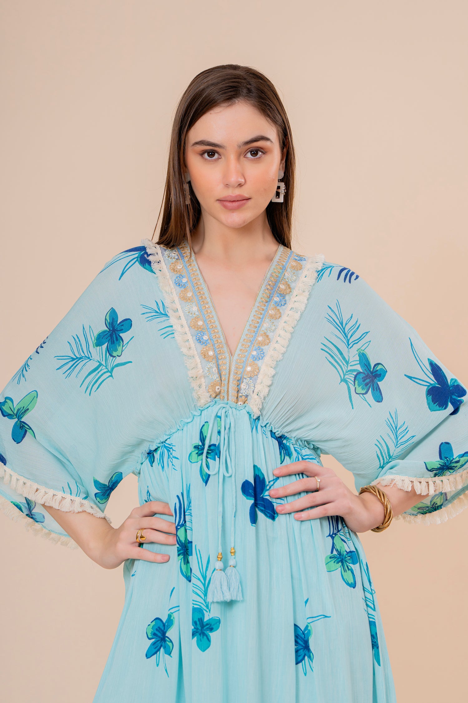 Vestido Maxi Corte Imperio Estampado Floral Azul