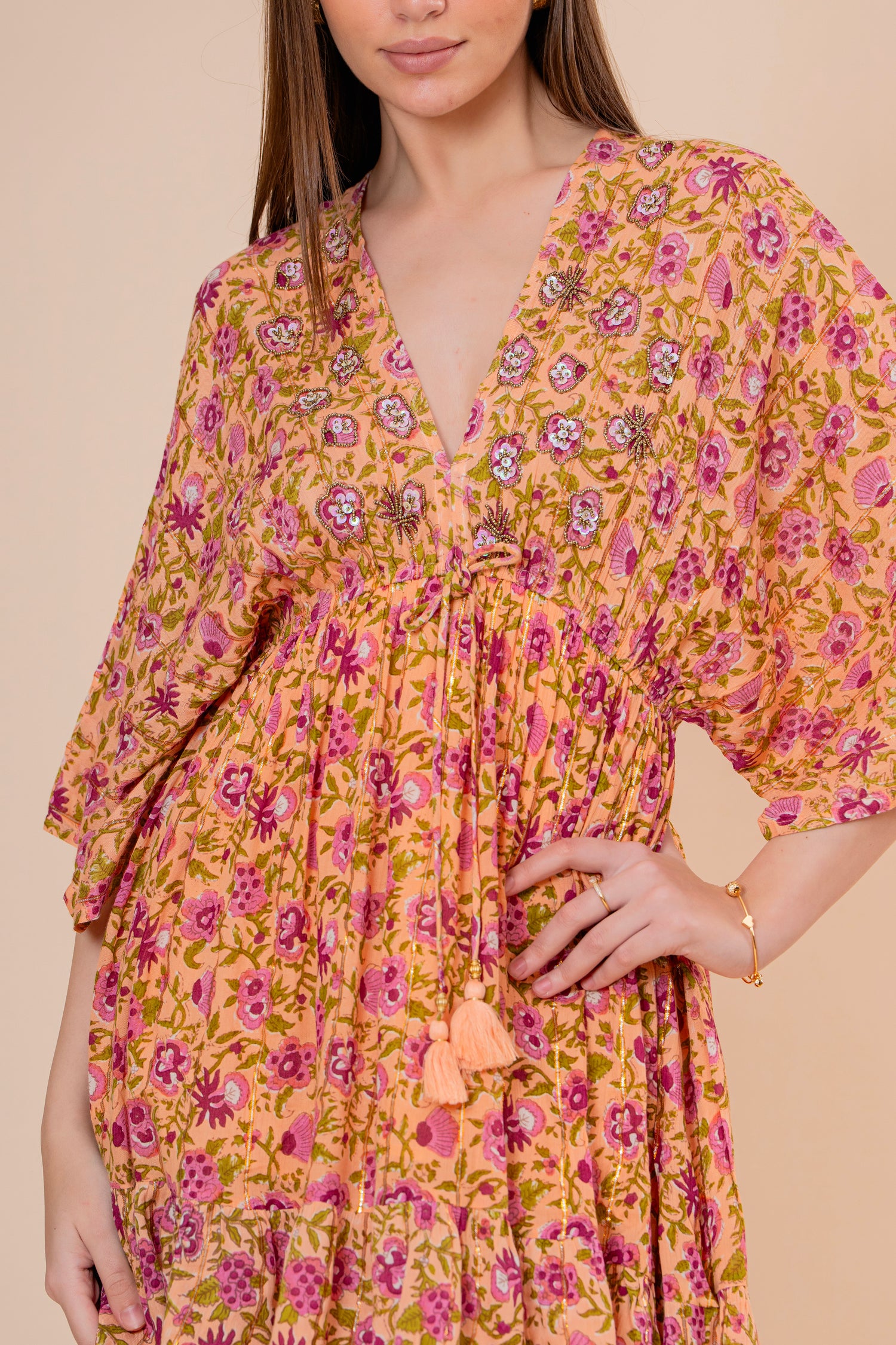 Minivestido Halter Estampado Botánico Verde Oliva