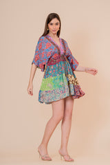 Minivestido Patchwork con Bordado y Manga Kimono